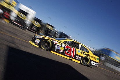 Phoenix 2014 - Ryan Newman au forcing!