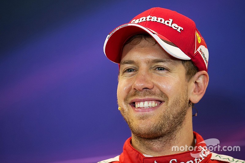 Vettel agradece Lauda, mas ironiza: