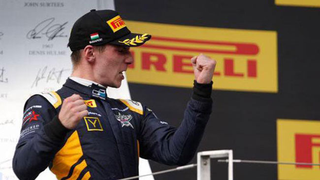 Anche Alex Lynn ai rookie test in Bahrain