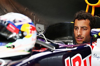 Ricciardo dice que al nuevo motor Renault aún le falta potencia