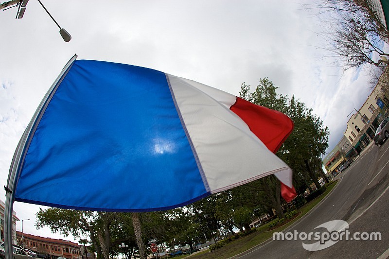 Formel 1 Brasilien: Schweigeminute für Terroropfer von Paris