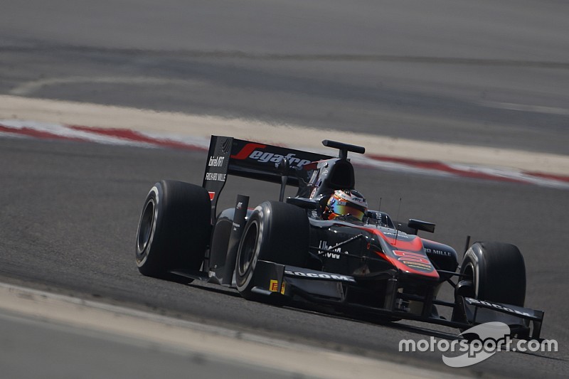 Stoffel Vandoorne wint GP2-race Bahrein op dominante wijze