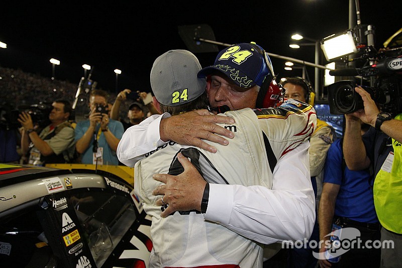 Jeff Gordon's final ride ends with celebration but no championship