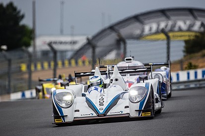 Greaves Motorsport double son programme pour 2016