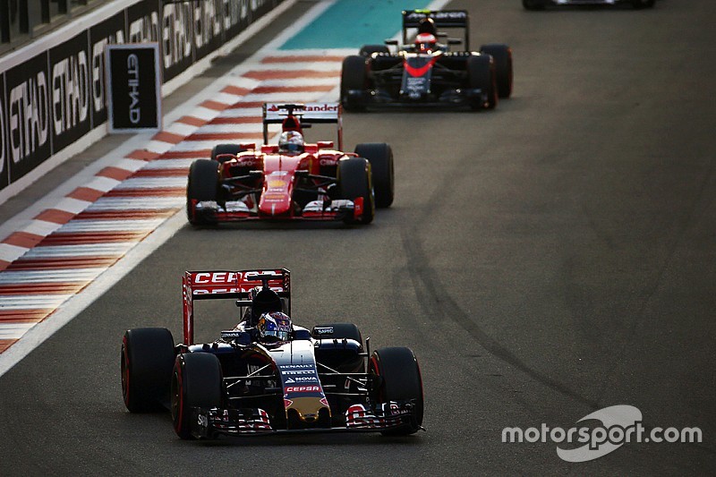 Verstappen llega a ocho puntos de penalización