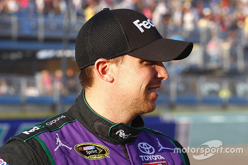 Denny Hamlin: Knie-OP erfolgreich