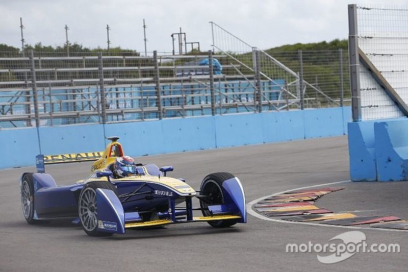 In Uruguay è subito Buemi il grande mattatore