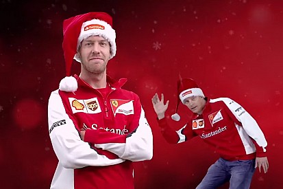 Los pilotos de Ferrari cantan en Navidad -Video