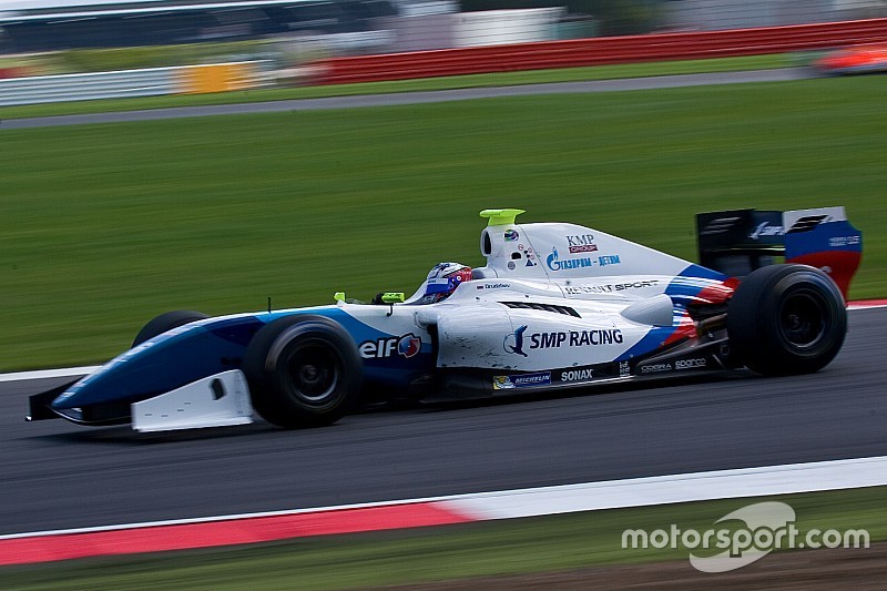 Кого поддержит SMP Racing?