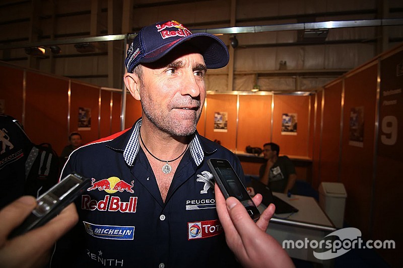 Dakar-legende Peterhansel denkt nog niet aan stoppen