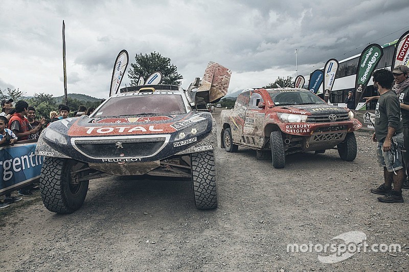 Dakar: un diluvio ha allagato il bivacco di Jujuy