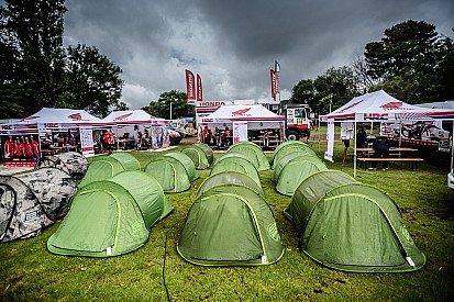 La noche maratón en el bivouc