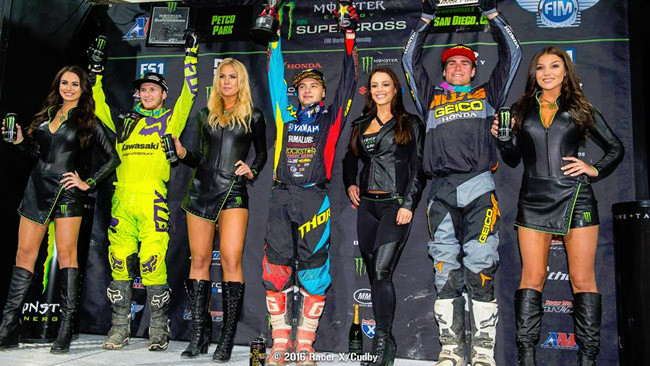 Cooper Webb viaggia a punteggio pieno nella 250