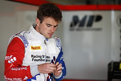 Oliver Rowland met MP Motorsport in GP2