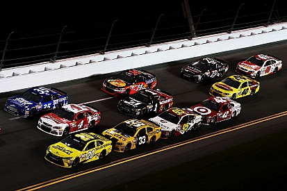 NASCAR bevestigt systeem met startbewijzen, 40 auto’s op de grid in 2016