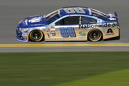 Dale Earnhardt Jr. lidera la última práctica de Daytona 500