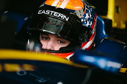 Haas acerta com Ferrucci como piloto de desenvolvimento
