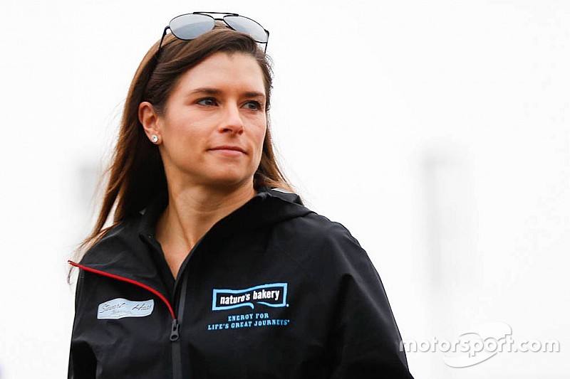 Fontana-Nachspiel: Strafen für Danica Patrick und Kyle Busch