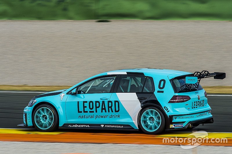 I fan diventano protagonisti sui social TCR