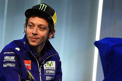Valentino: "I fischi? Questa situazione non è colpa mia"