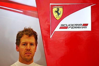 Una tuerca de la rueda trasera fue el problema de Vettel