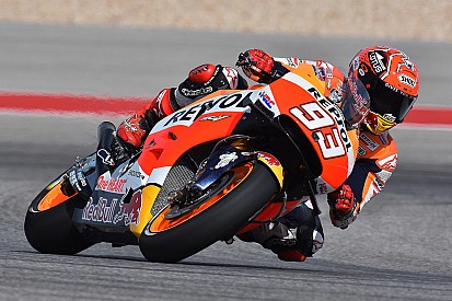 Marc Marquez scoort pole in Amerika, nipt sneller dan Lorenzo
