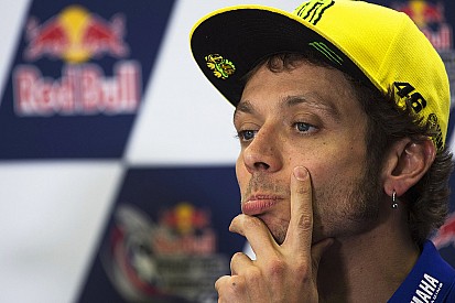 Rossi neemt schuld van crash volledig op zich