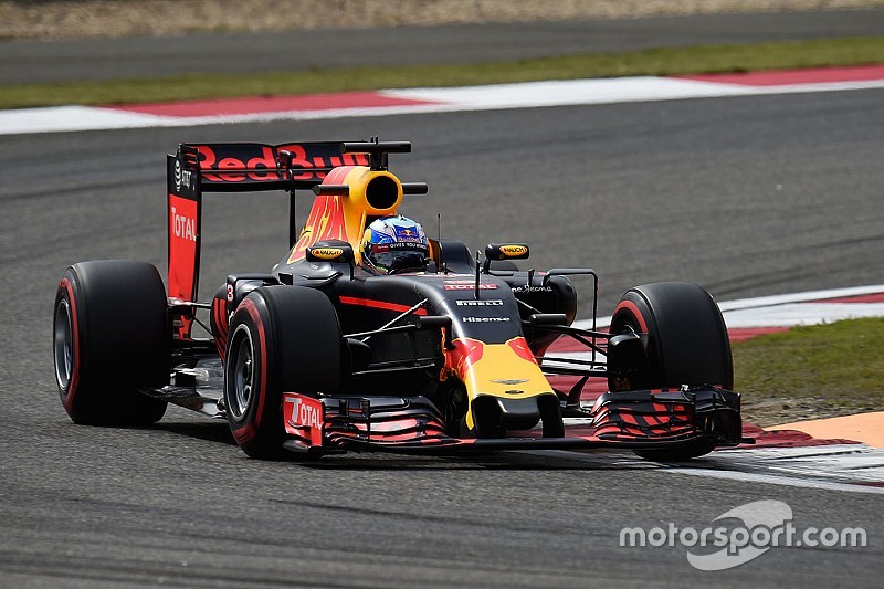 Ricciardo: “Ojalá podamos luchar con los Ferrari”