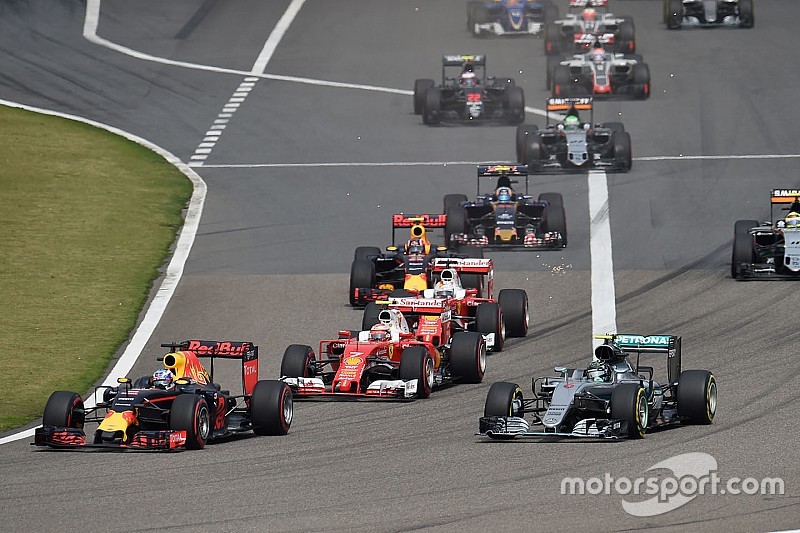Новый мотор Renault позволит бороться с лидерами, считает Хорнер