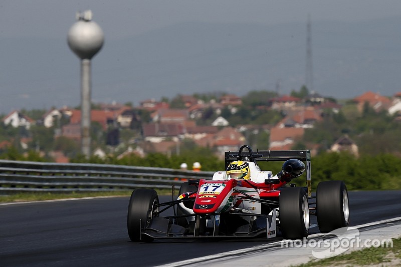 Gunther sigla una tripletta di pole position all'Hungaroring