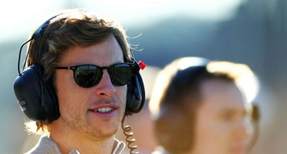 McLaren çiftinden 2011 kurallarına destek