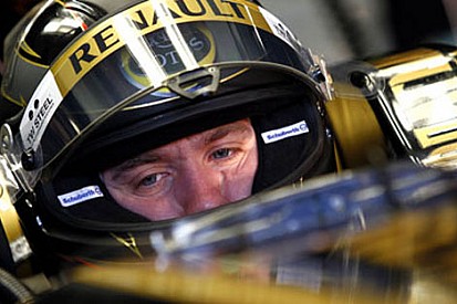 Heidfeld, yarış boyunca hasarlı araçla gitmiş