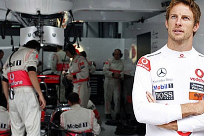Button: İlk yarışlarda geride kalabiliriz