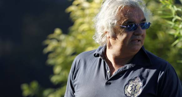 Briatore: 'Red Bull, Webber'i desteklemeli'