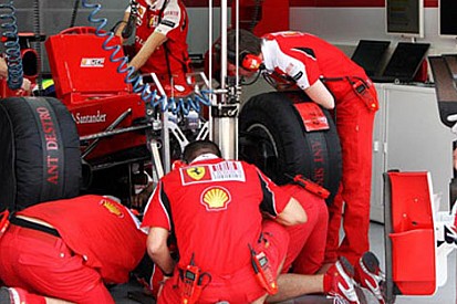 Ferrari Alonso'nun motor hakkı konusunda rahat