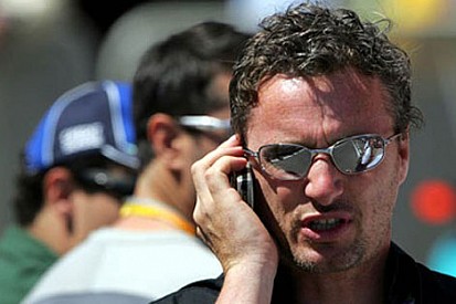 Irvine'den Schumi'ye sert eleştiri