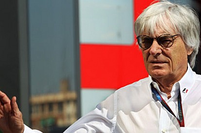 Ecclestone Schumi'nin devam edeceğinden şüpheli