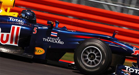 Silverstone'da Vettel - Red - Pole pozisyonunda