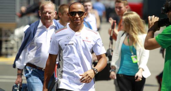 Hamilton Red Bull'a karşı yarışacak