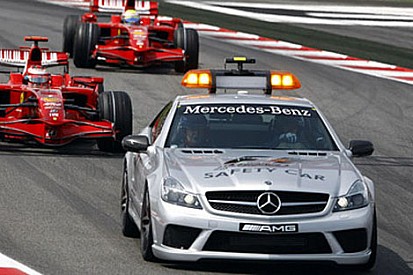Güvenlik aracı kuralı Silverstone'da bir kez daha test ediliyor