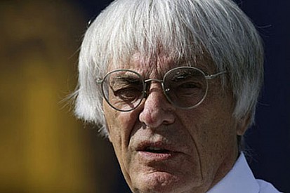 Ecclestone Afrika'yı aşağıladığı iddalarını yalanladı