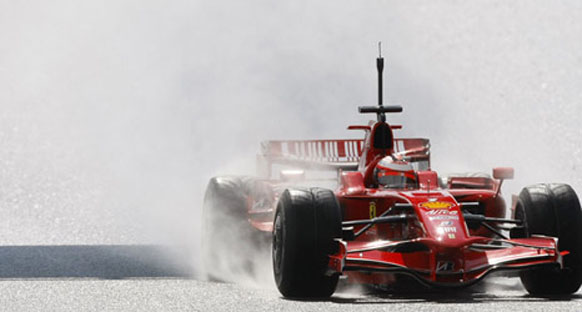 Raikkonen'den sınırlı sürüş
