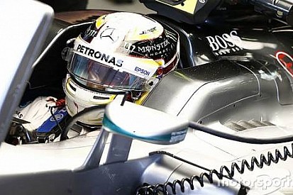 Lewis Hamilton Çin'de beş sıra grid cezası alacak