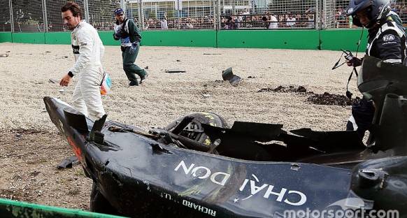 Button: Halo kokpit Alonso’nun durumu etkilemezdi