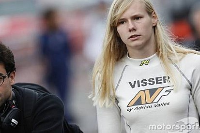 Visser'e göre bayan sürücüler motorsporlarında yükselmeleri konusunda zorlanmamalılar