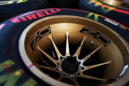 Analiz: Yeni F1 lastik kuralları Ferrari'nin Mercedes'i yenmesine yardımcı olabilir mi?