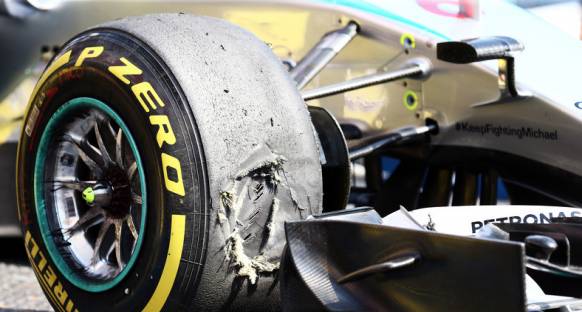 Pirelli ve FIA pist temizleme araçları üstünde çalışıyorlar