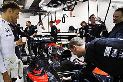 McLaren, Suzuka'da Vites Kutusu Çözümünü Test Edecek