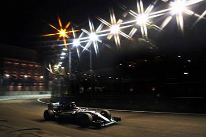 'Ferrari ve Red Bull, Singapur'da Gerçekten Tehlikeliler'
