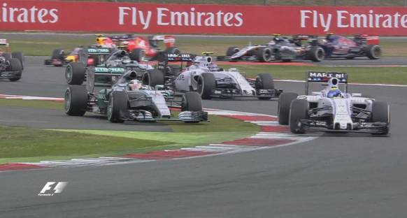 Silverstone'da inanılmaz bir mücadele var